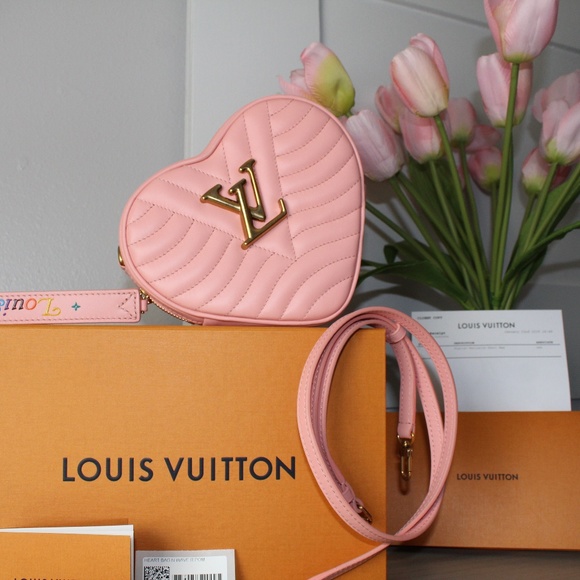 Louis Vuitton New Wave Heart Bag - Picture 2 of 8